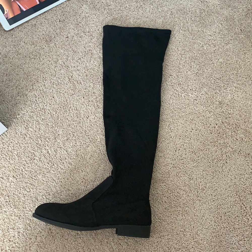 Nine West knee high boots!! Never worn